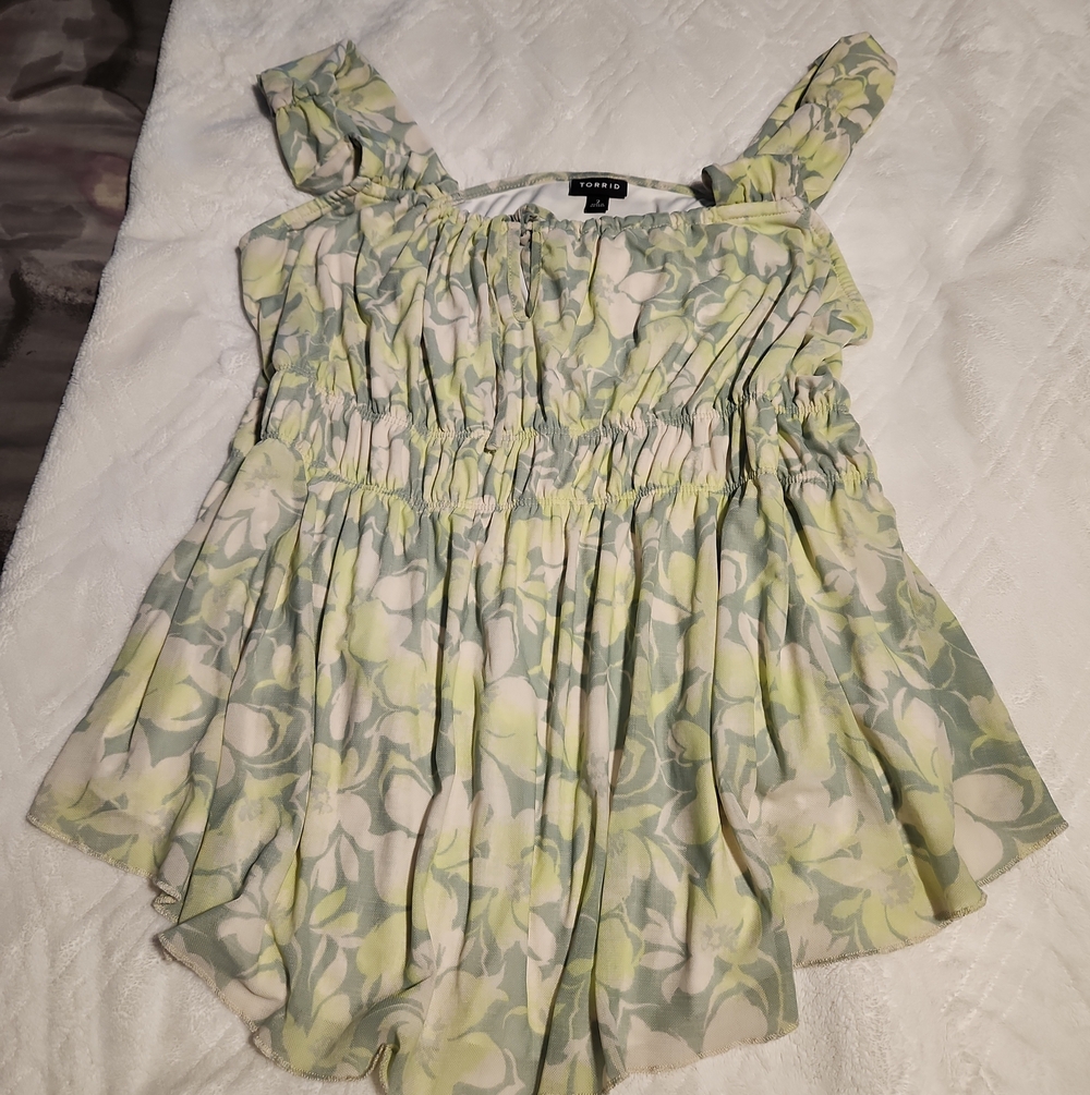 torrid Green and Cream Floral Smocked Camisole